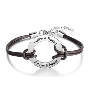 Bracelet cuir avec cercle personnalisé nom femme