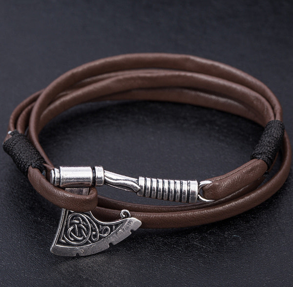 Bracelet hache Viking en cuir 5